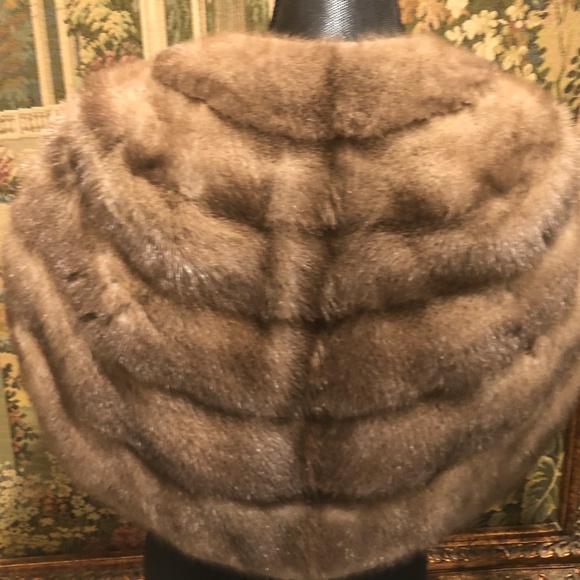 Mink Fur Stole Vintage Beautiful & Perfect - Picture 9 of 9